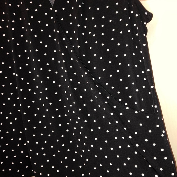 V-neck top - Picture 3 of 4